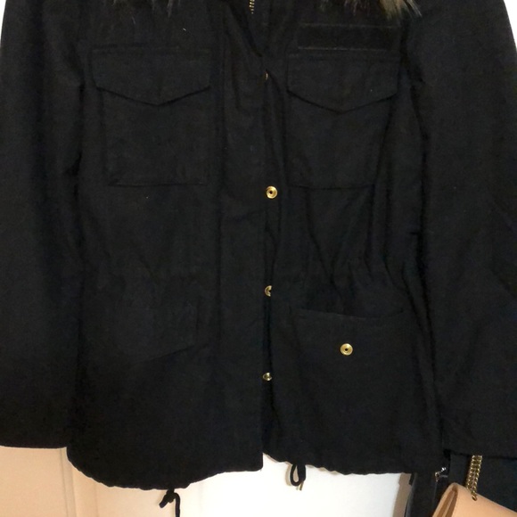 H&m faux fur trim short parka - Picture 3 of 3